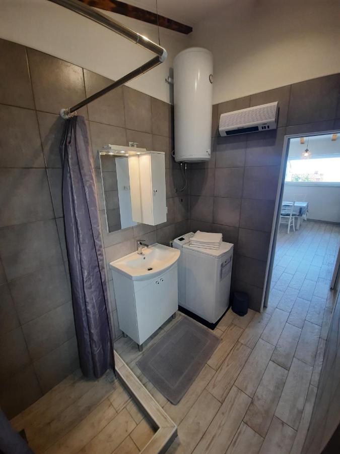 Apartments Novum Novi Vinodolski Eksteriør billede